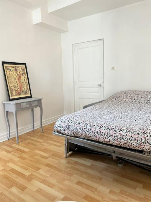Agreable Gite Au Coeur Du Centre Ville 4 Personnes Chagny  Buitenkant foto