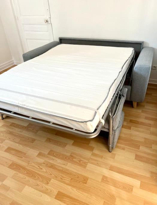 Agreable Gite Au Coeur Du Centre Ville 4 Personnes Chagny  Buitenkant foto